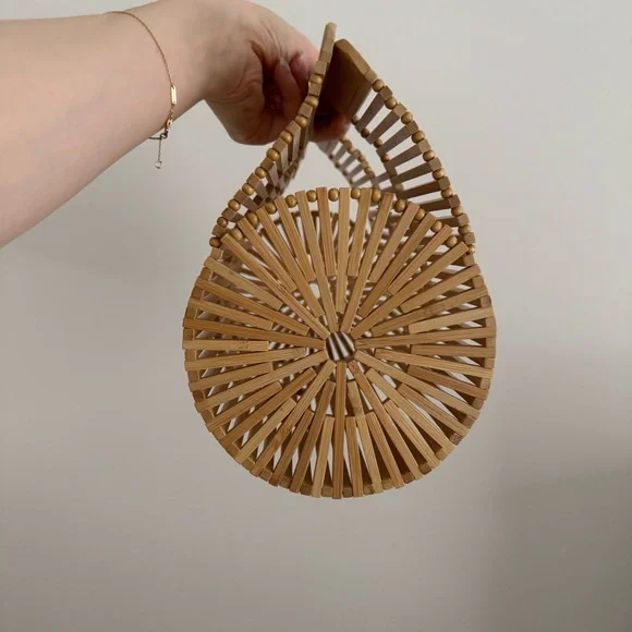 Aritzia Tan Clutch with Sculptural Design - Picture 3 of 7